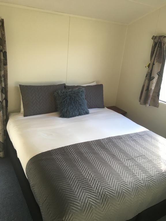 Tongariro Holiday Park Нешнел-Парк Экстерьер фото